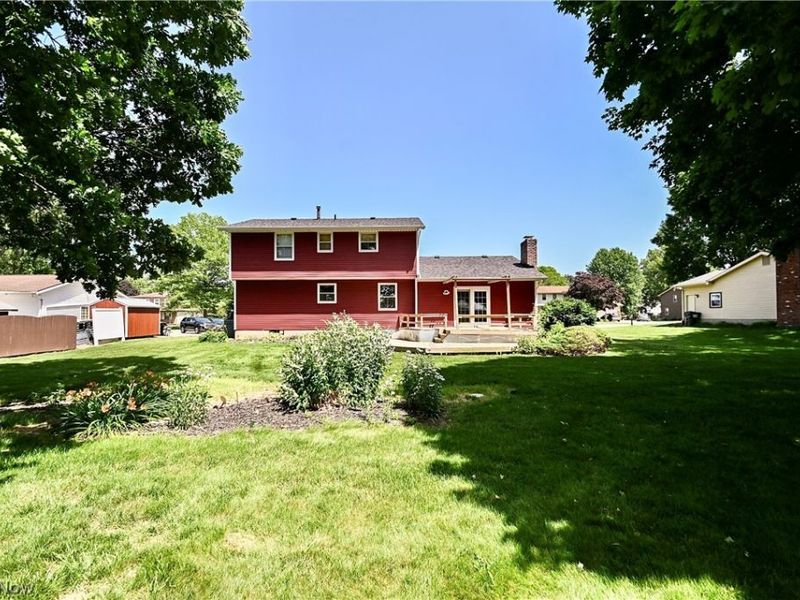 11937 Basswood Avenue NW, Uniontown, OH 44685 Photo 36