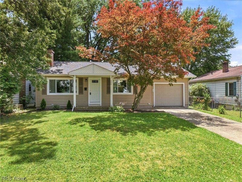 324 Superior Street, Newton Falls, OH 44444 Photo 1