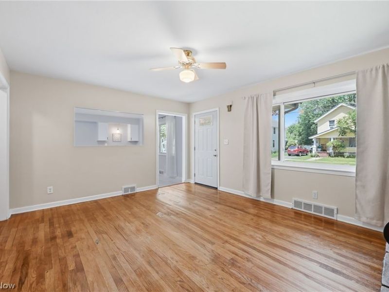 324 Superior Street, Newton Falls, OH 44444 Photo 19