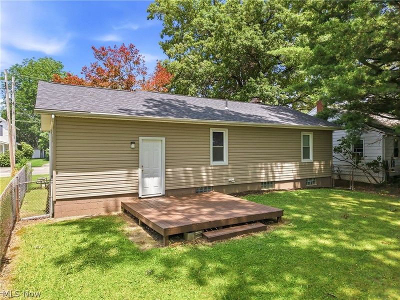 324 Superior Street, Newton Falls, OH 44444 Photo 5