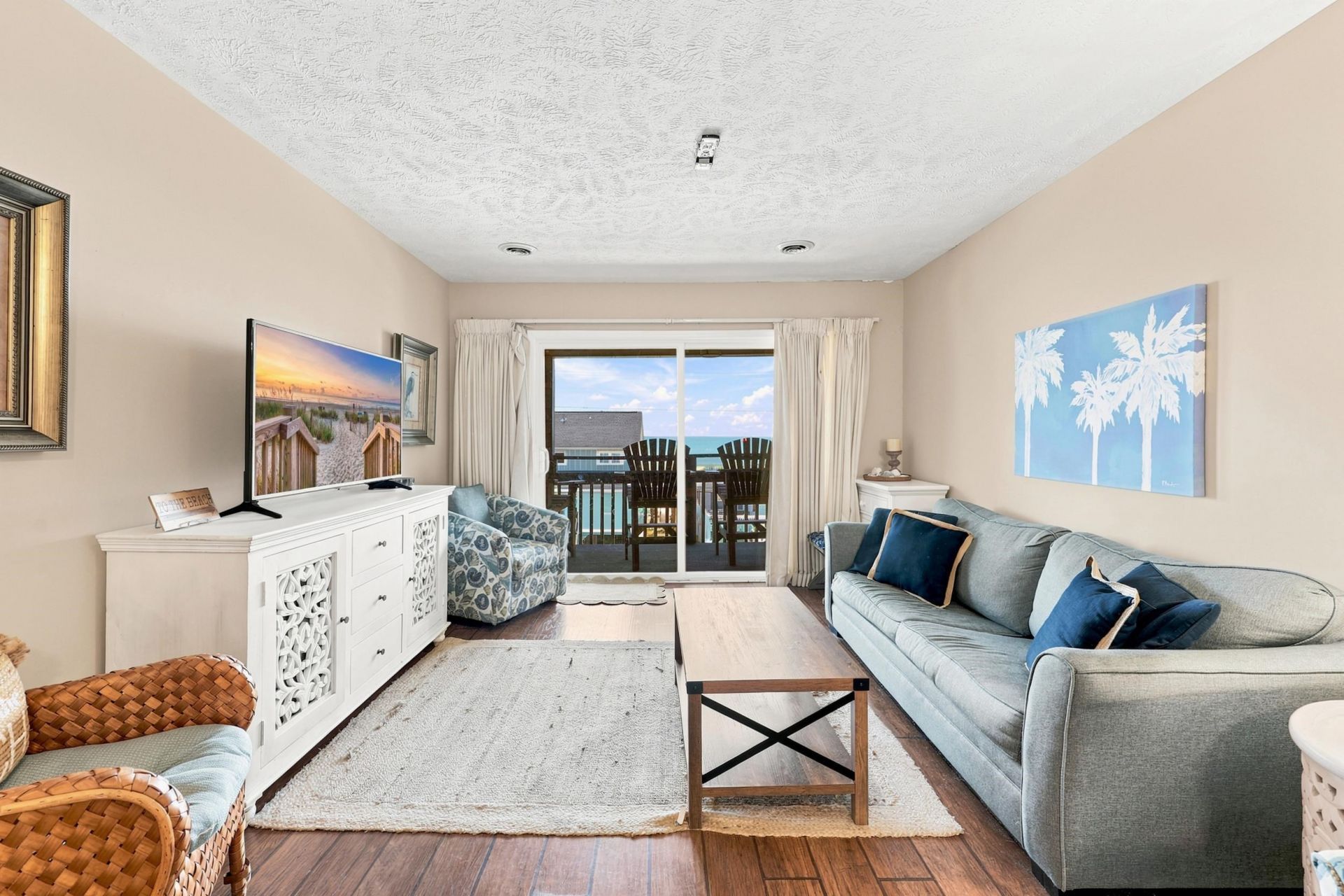 4303 N Ocean Blvd. Photo 8