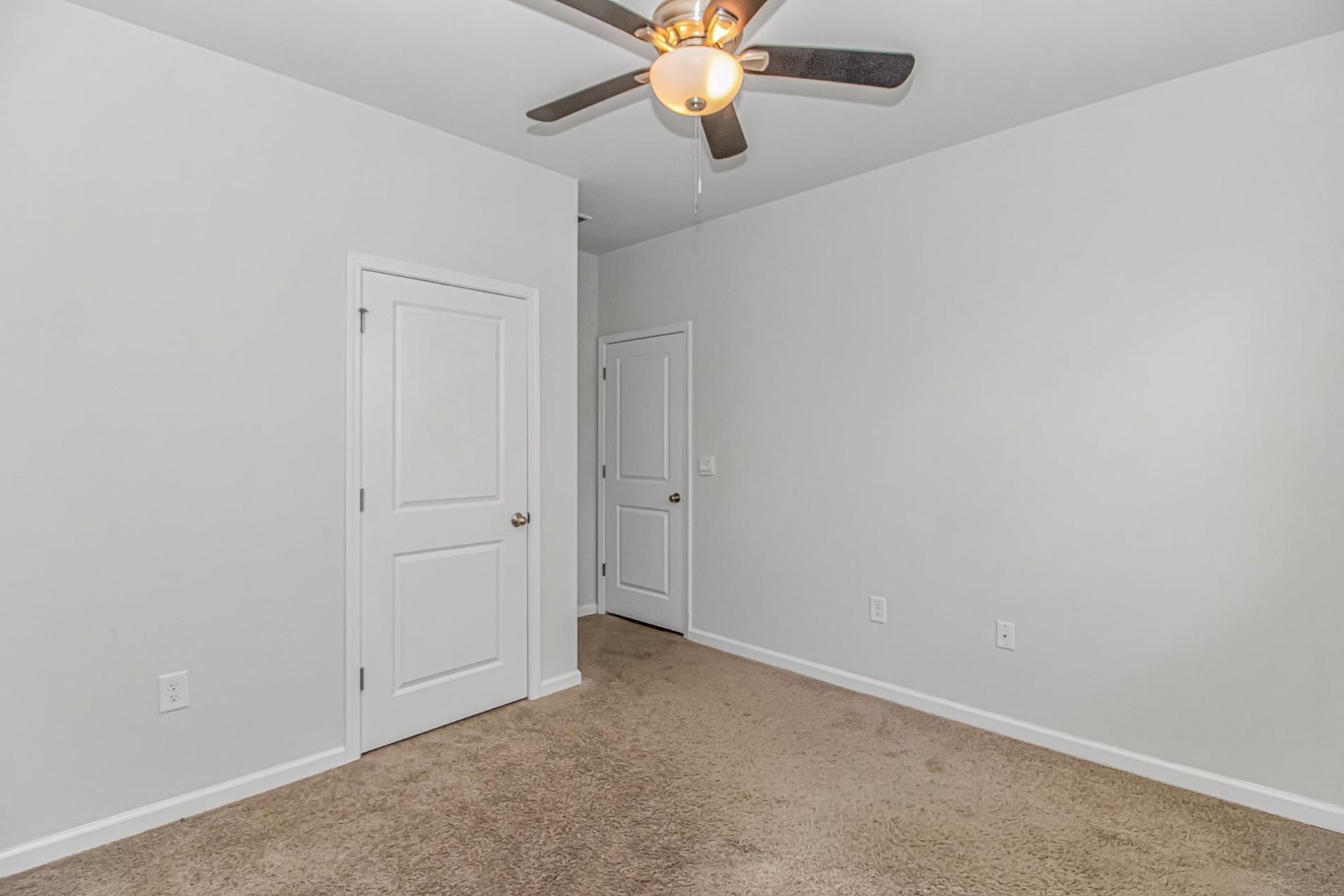 5005 Appleridge Dr. Photo 18