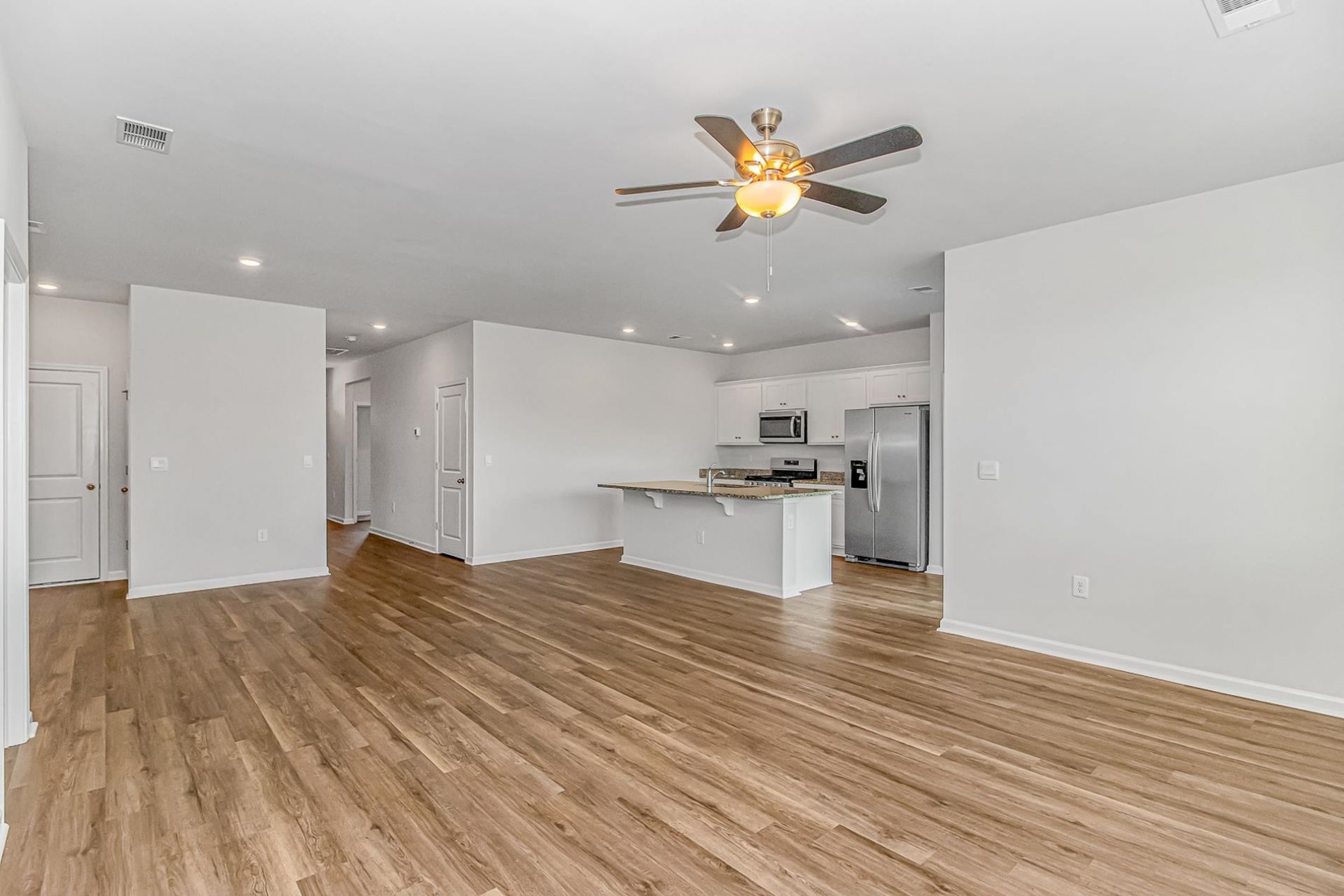 5005 Appleridge Dr. Photo 9