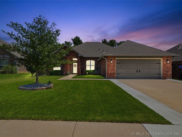 6415 E 146th Street S, Bixby, OK 74008