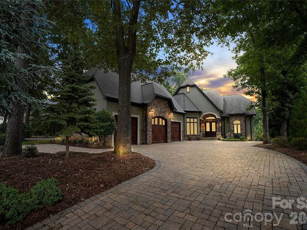 3255 Lake Pointe Drive, Belmont, NC 28012