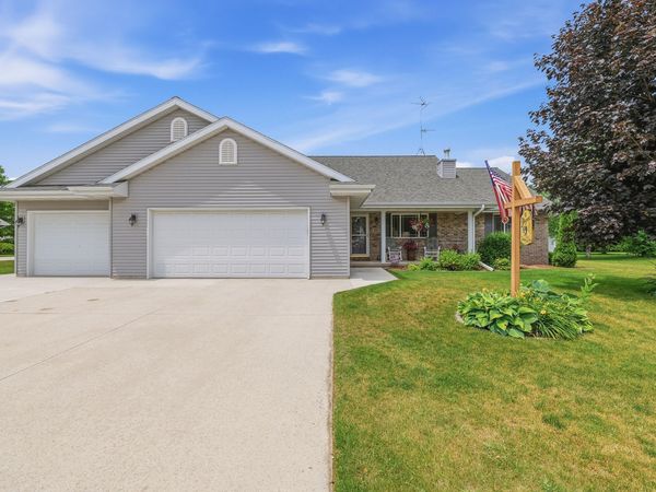 383 Niagara St, Kiel, WI 53042
