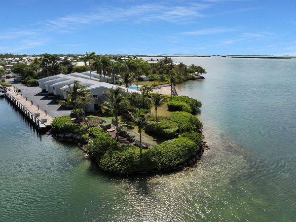 28 Jade Drive, Unit 1, Big Coppitt, FL 33040
