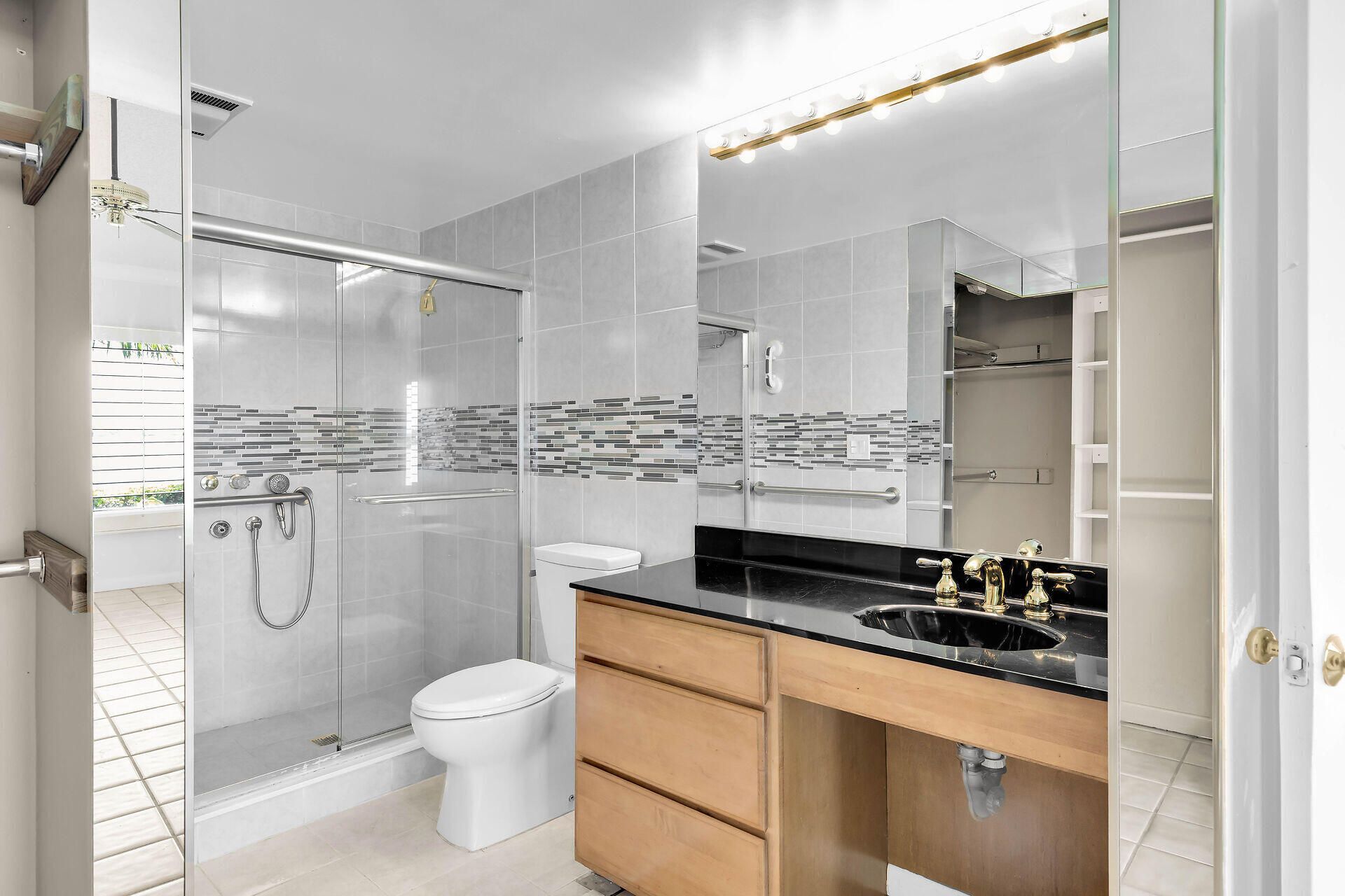 28 Jade Drive, Unit 1, Big Coppitt, FL 33040 Photo