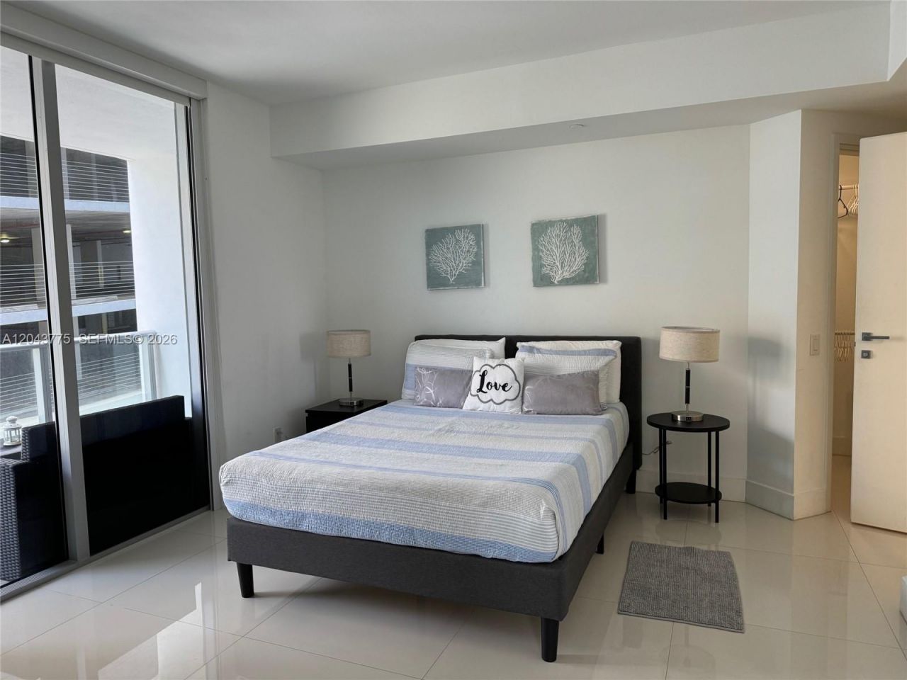 1300 Brickell Bay Dr, Unit 901, Miami, FL 33131 Photo