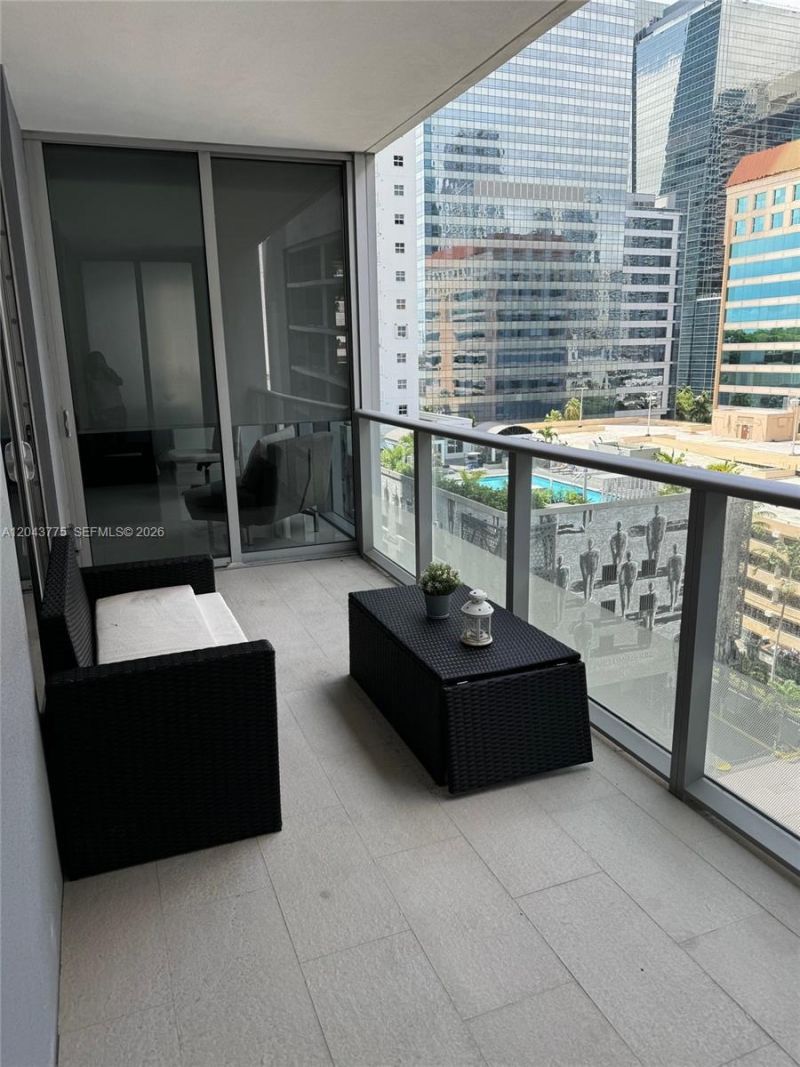 1300 Brickell Bay Dr, Unit 901, Miami, FL 33131 Photo