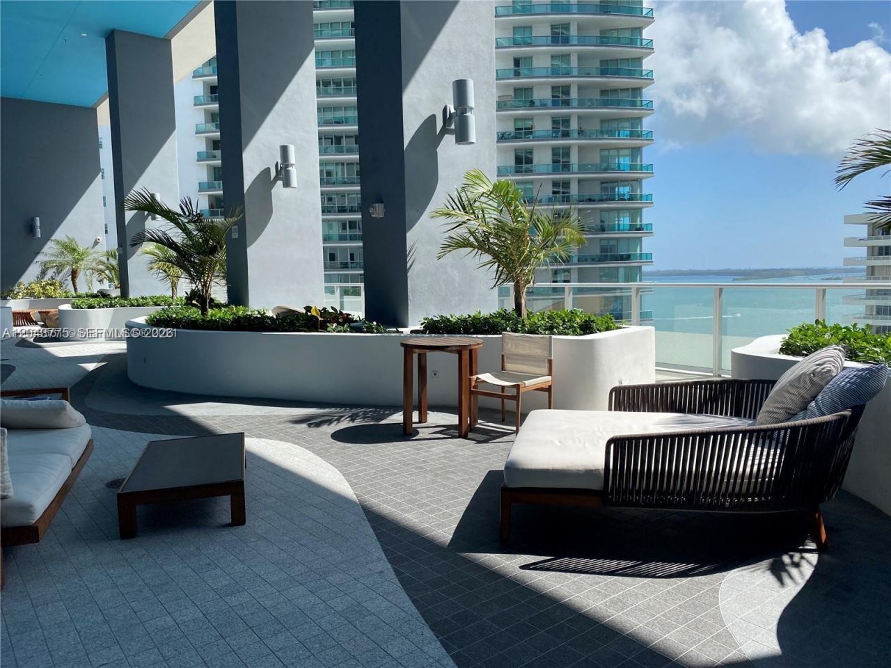 1300 Brickell Bay Dr, Unit 901, Miami, FL 33131 Photo