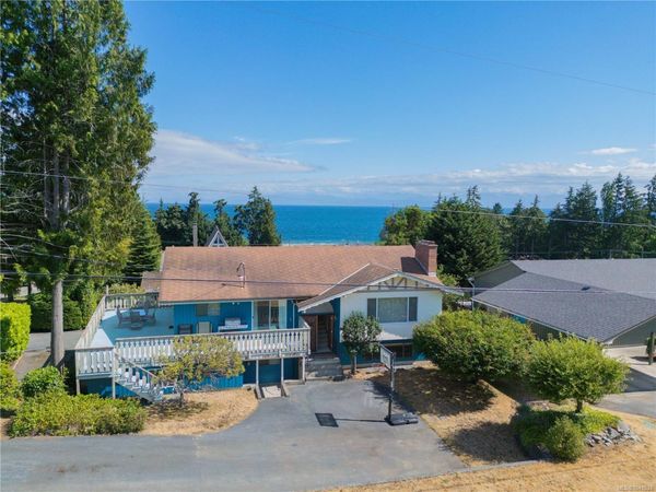 7000 Caillet Rd , Lantzville, BC V0R 2H0