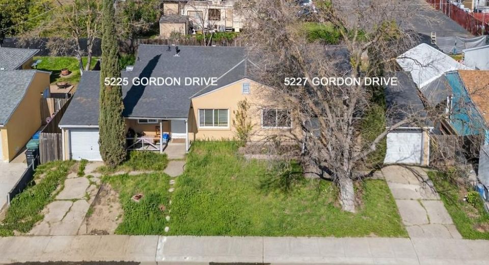 5225-5227 Gordon Dr, Sacramento, CA 95824 Photo