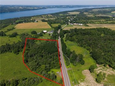 1779 East Lake, Skaneateles, NY 13152