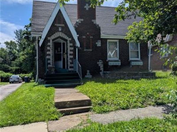 3720 Melba Place , St Louis, MO 63121