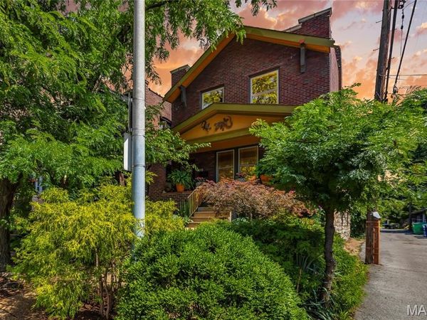 4515 Flora Avenue, St Louis, MO 63110
