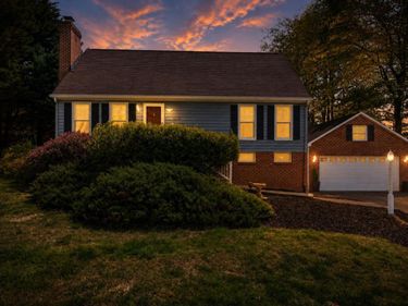 1002 Oxford Point, Lynchburg, VA 24502