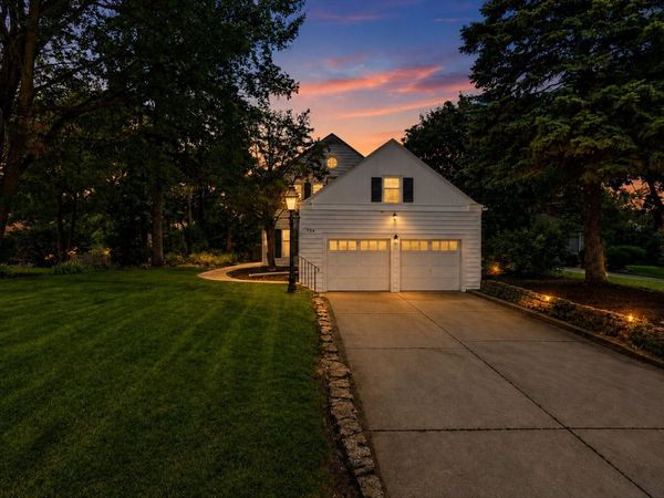 724 Reynolds Street , Rockford, IL 61103