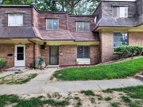 19 Peyton Place SW, Atlanta, GA 30311