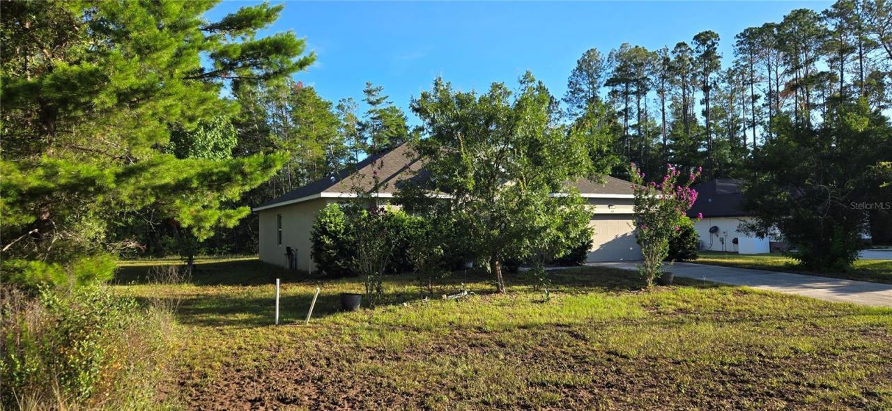 64 Village Center Drive, Homosassa, FL 34446 Photo