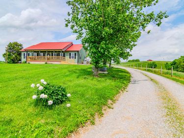 3900 Upper Sharpsburg Road, Carlisle, KY 40311