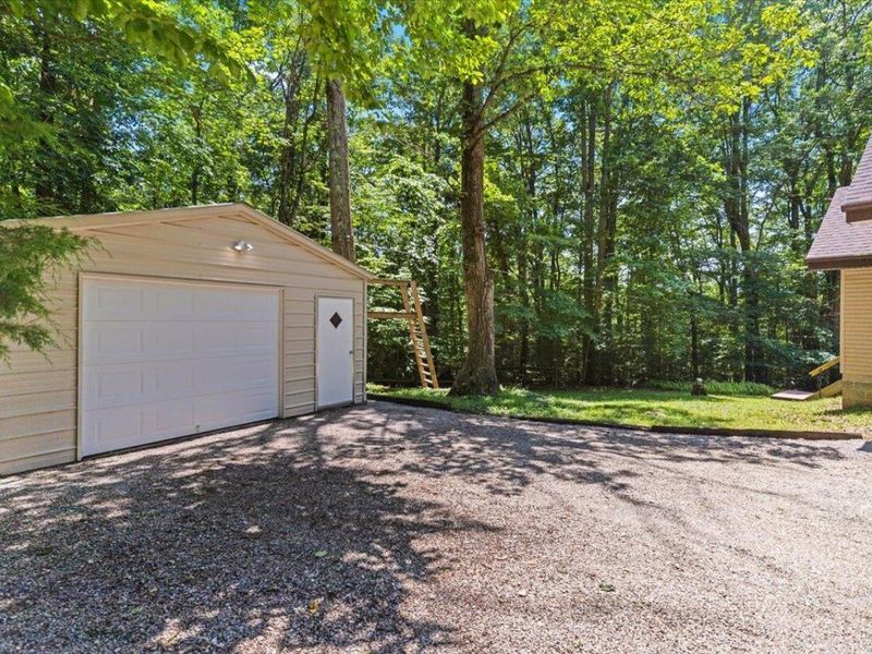 18862 Indigo Lane, Rockbridge, OH 43149 Photo 4