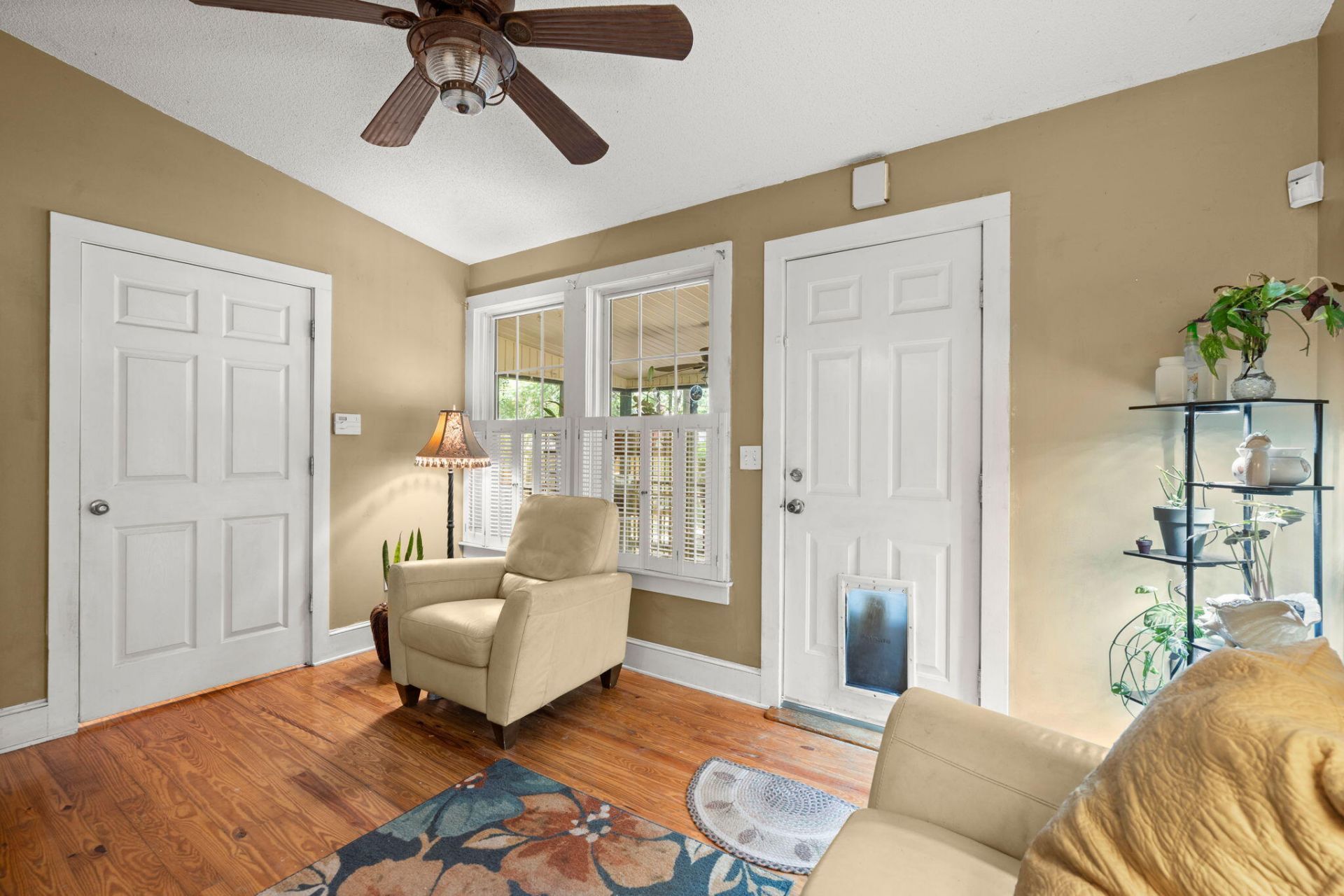 504 W Raysor Street Photo 14