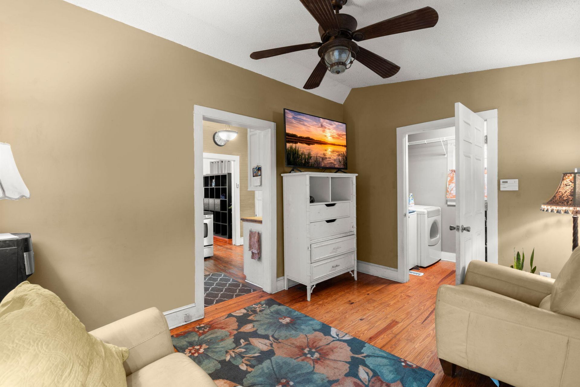 504 W Raysor Street Photo 15