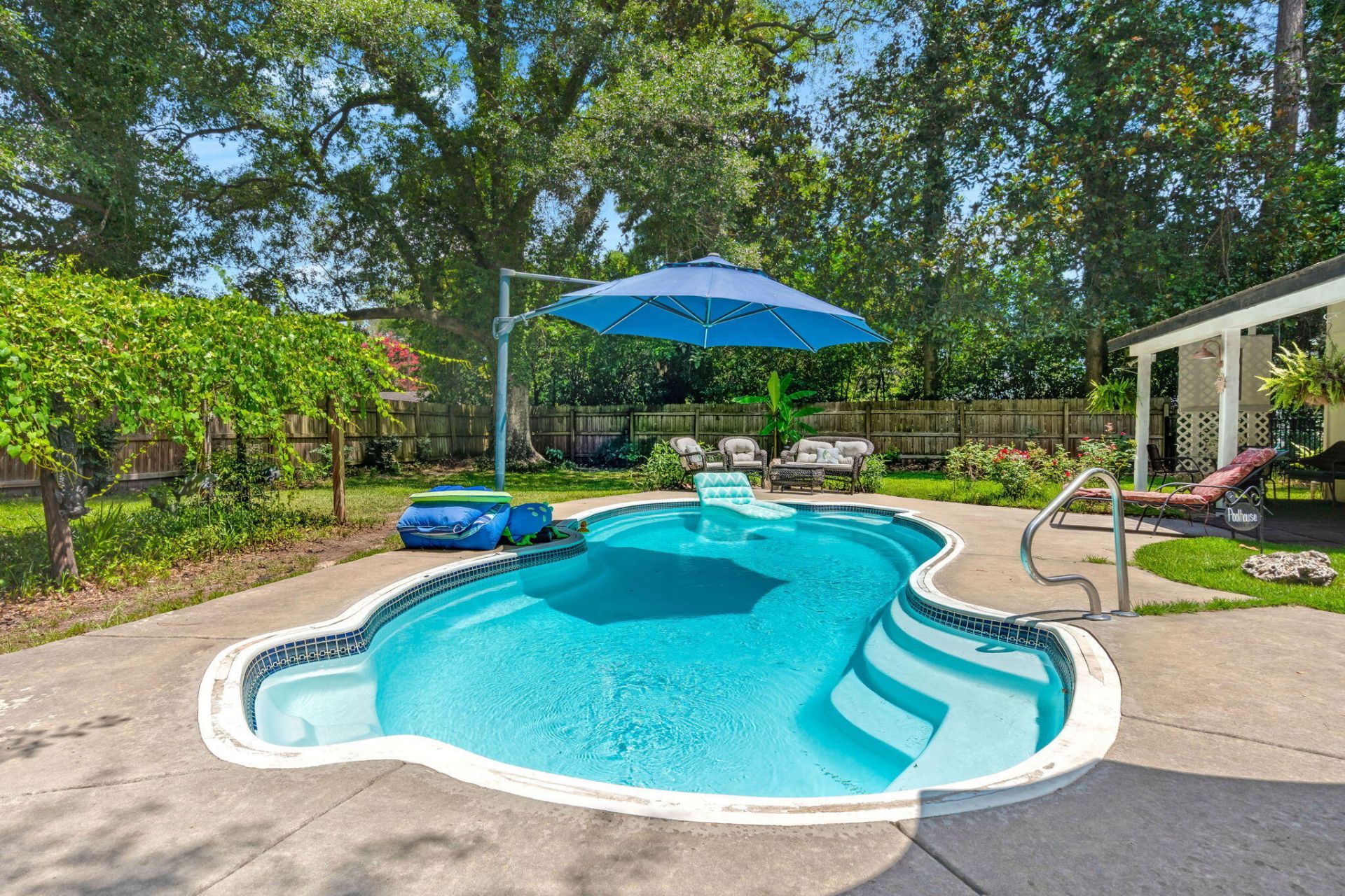 504 W Raysor Street Photo 23