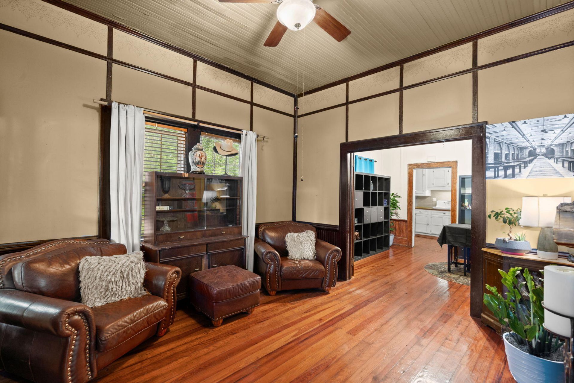 504 W Raysor Street Photo 5