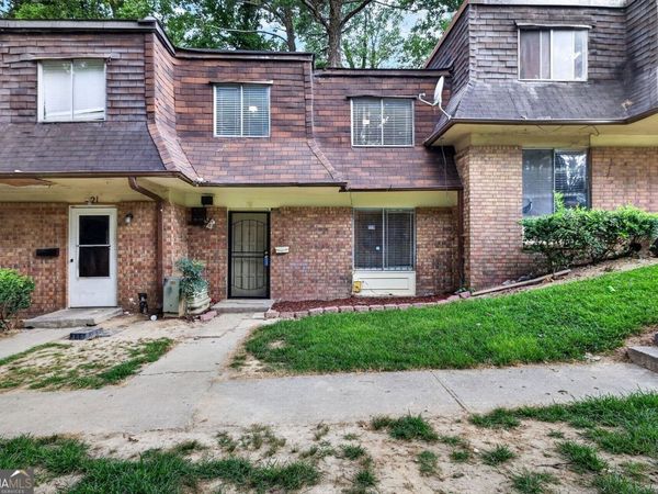 19 Peyton Place SW, Atlanta, GA 30311