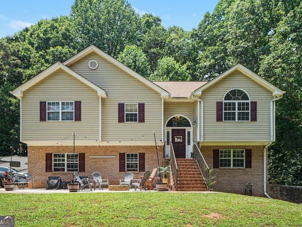 2364 W H Hayes Road, Jefferson, GA 30549