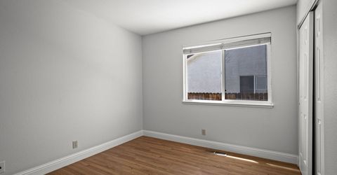 6796 Dorchester Drive, Sparks, NV 89436 Photo