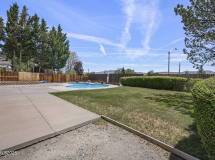 6796 Dorchester Drive, Sparks, NV 89436 Photo