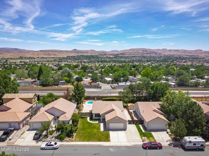 6796 Dorchester Drive, Sparks, NV 89436 Photo