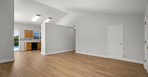 6796 Dorchester Drive, Sparks, NV 89436 Photo