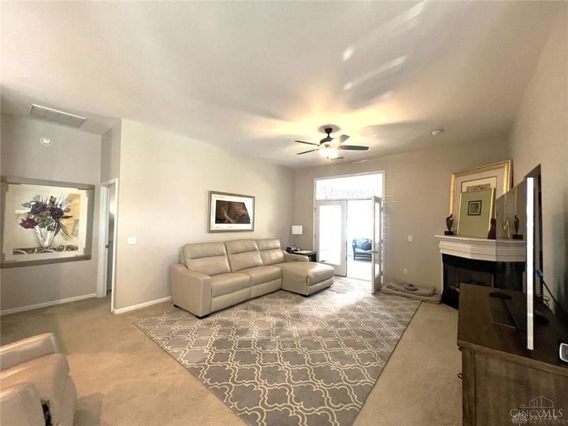 3920 Sandtrap Circle, Mason, OH 45040 Photo 2