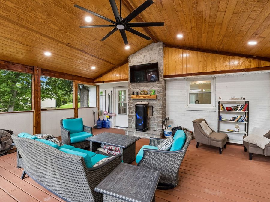 Property Image 43