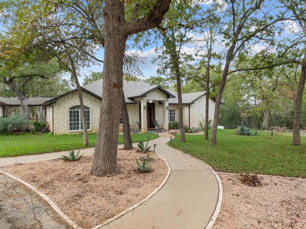 346 The Oaks BLVD, Elgin, TX 78621