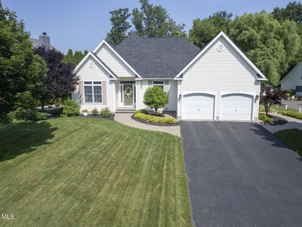 4 Sawyer Place, Cohoes, NY 12047