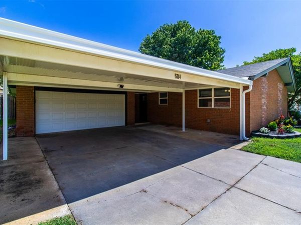 604 SW 23rd Street, El Reno, OK 73036
