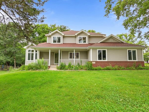 1903 Meadowrose Boulevard, Saint Cloud, MN 56301