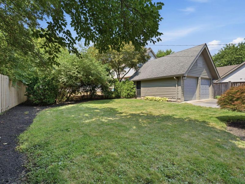 2281 Northwest Boulevard, Columbus, OH 43221 Photo 41