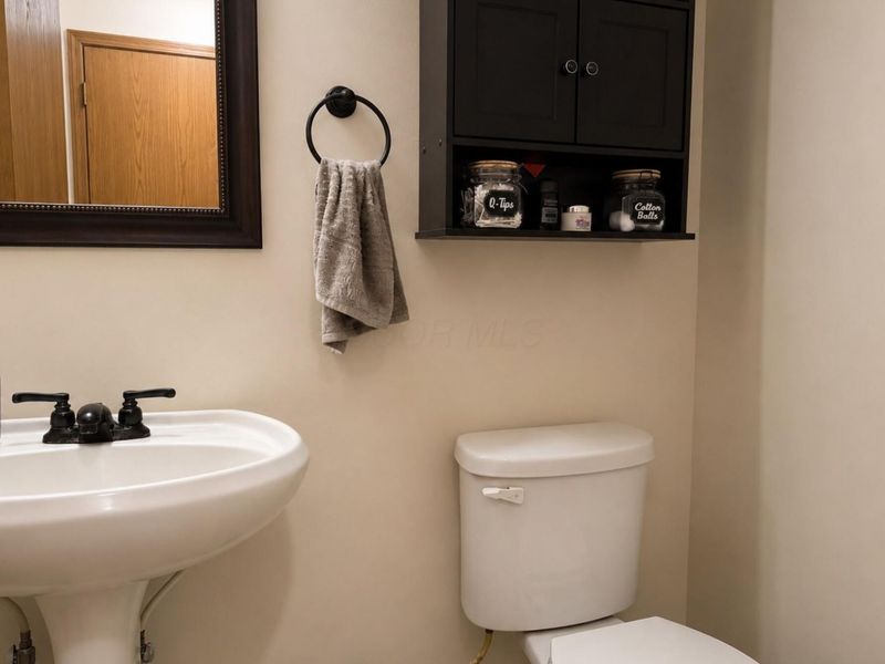 3998 Garrard Drive , Obetz, OH 43207 Photo 6
