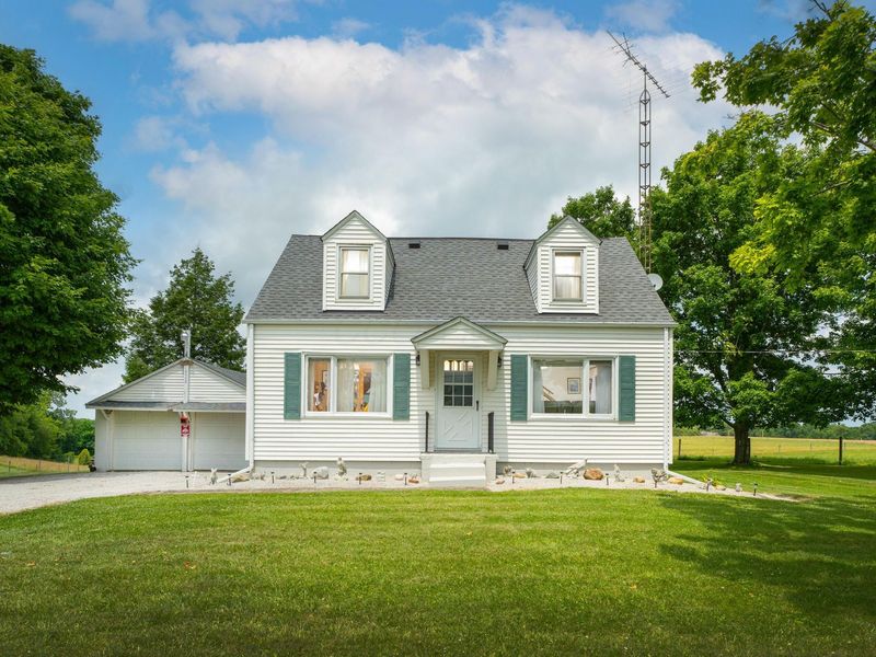 18475 Hopewell Road, Mount Vernon, OH 43050 Photo 1