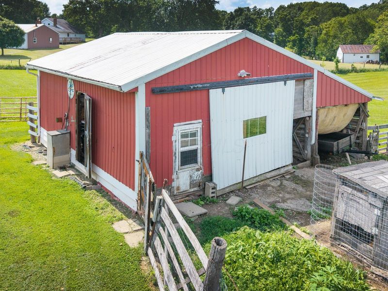18475 Hopewell Road, Mount Vernon, OH 43050 Photo 24