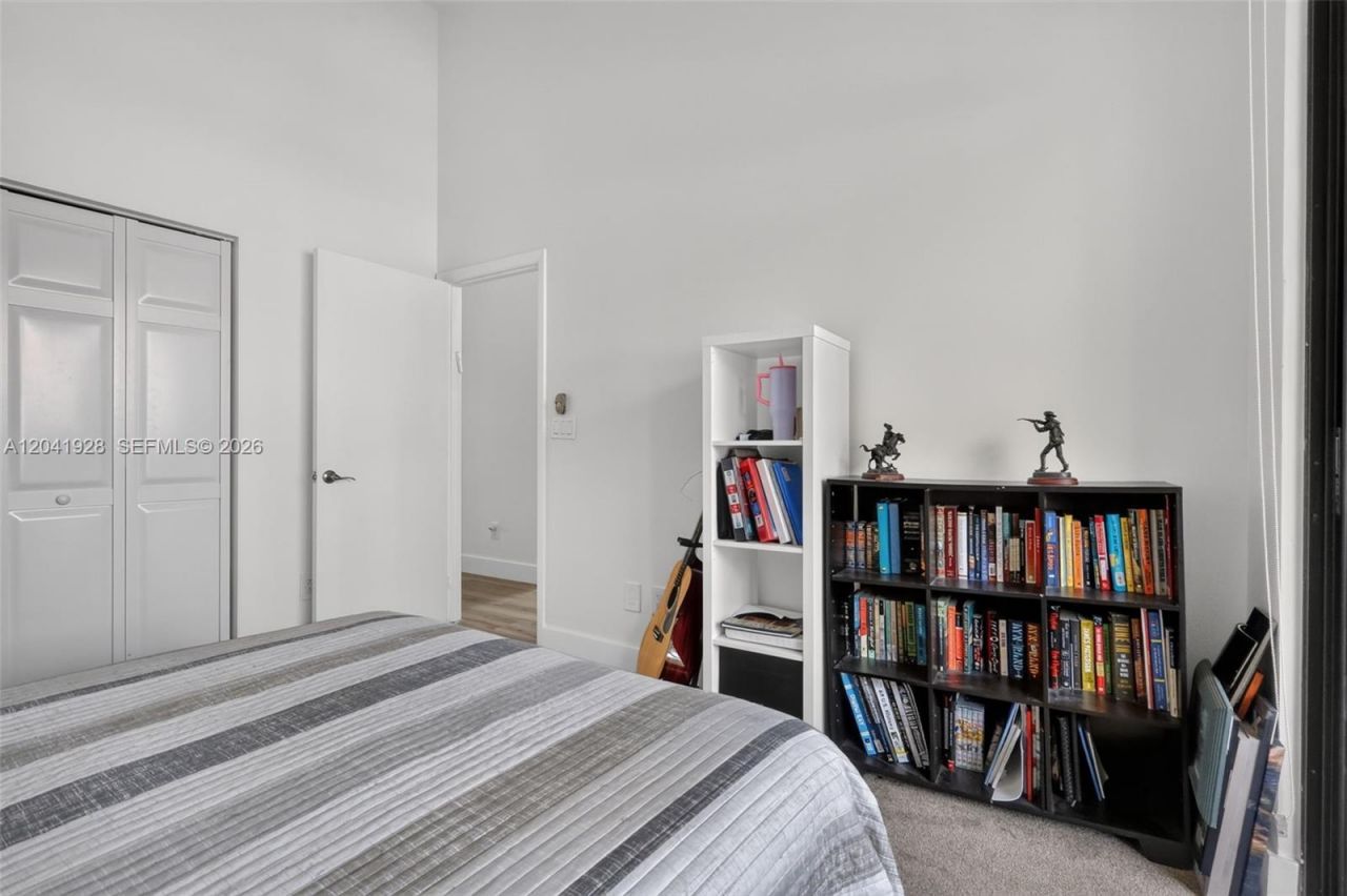 21391 Marina Cove Cir , Unit 19-K, Aventura, FL 33180 Photo