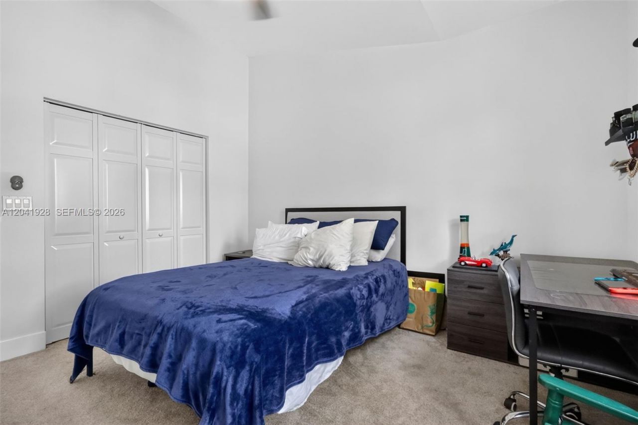 21391 Marina Cove Cir , Unit 19-K, Aventura, FL 33180 Photo