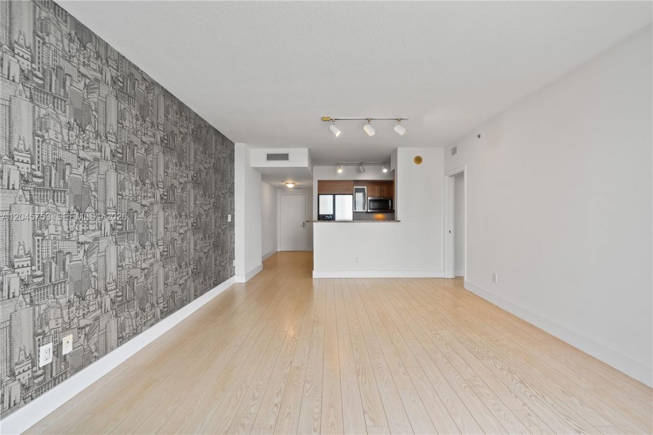 335 S Biscayne Blvd, Unit 3503, Miami, FL 33131 Photo