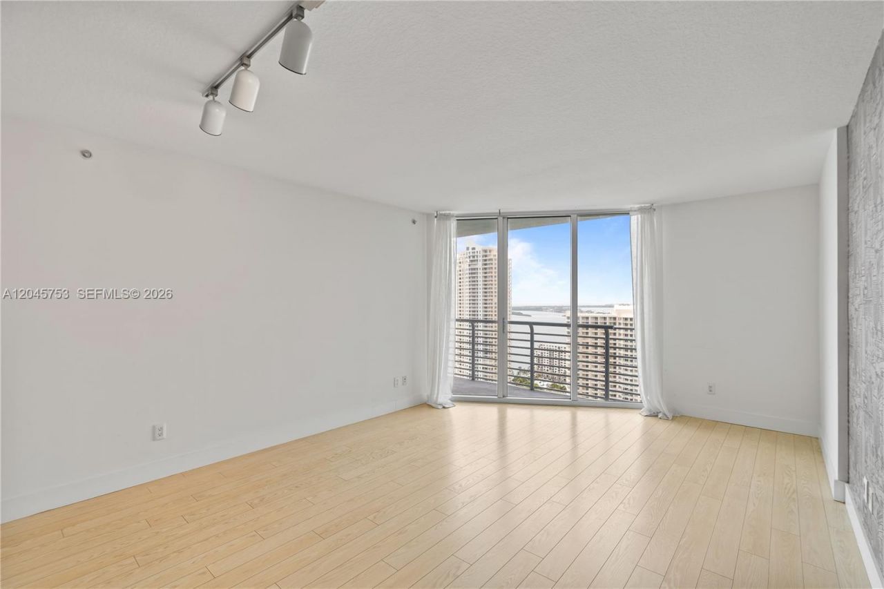 335 S Biscayne Blvd, Unit 3503, Miami, FL 33131 Photo